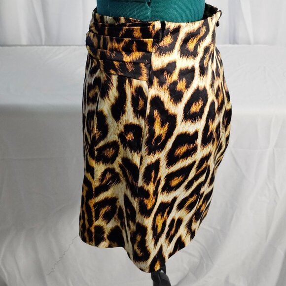 Roberto Cavalli Leopard Print Skirt – IT 40 (US 4–6) - Picture 5 of 9